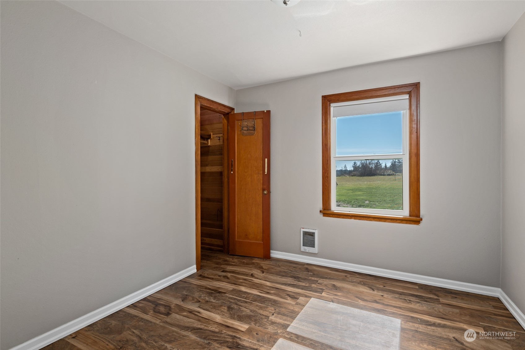 1932 Zylstra Road Oak Harbor, WA 98277 - Photo 23 of 40 a view of an empty room with window and closet