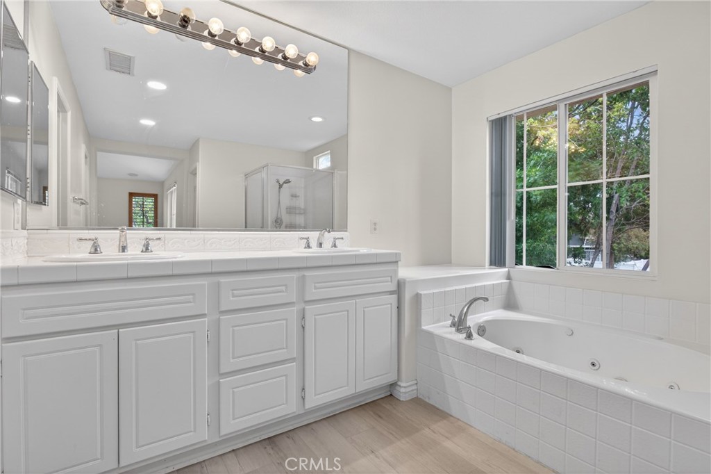 1908 Blazewood Street Simi Valley, CA 93063 - Photo 28 of 42