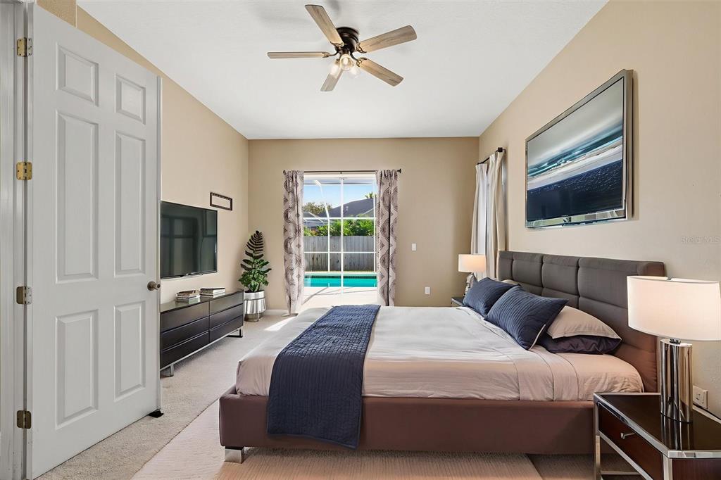 19607 Intrigue Way Lutz, FL 33558 - Photo 17 of 27