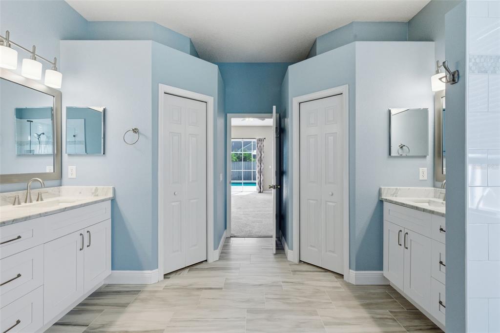 19607 Intrigue Way Lutz, FL 33558 - Photo 20 of 27