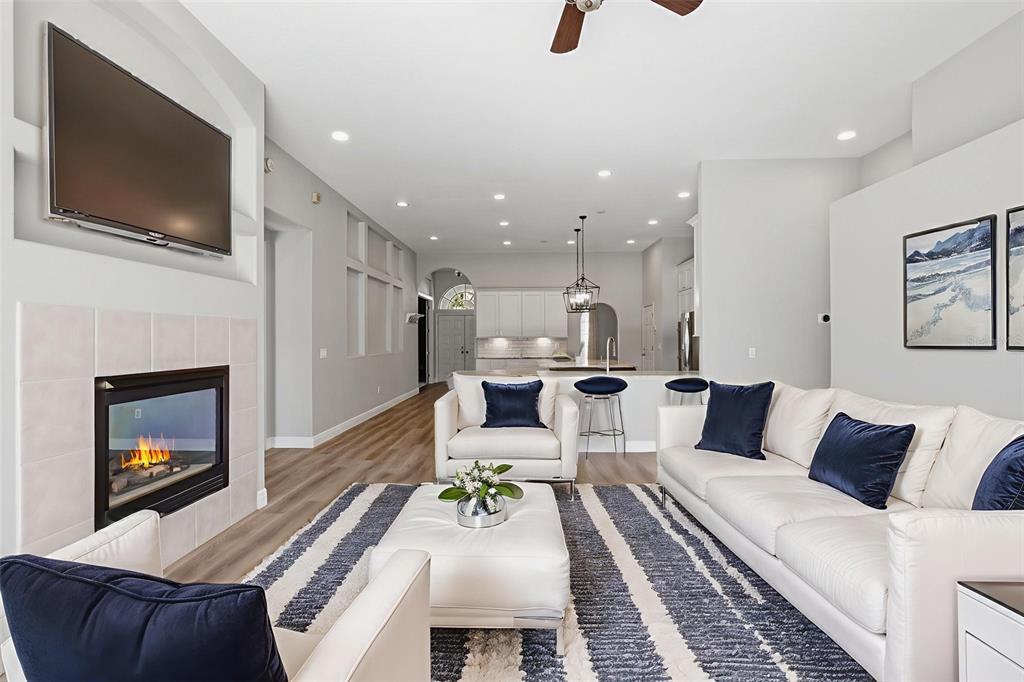 19607 Intrigue Way Lutz, FL 33558 - Photo 8 of 27