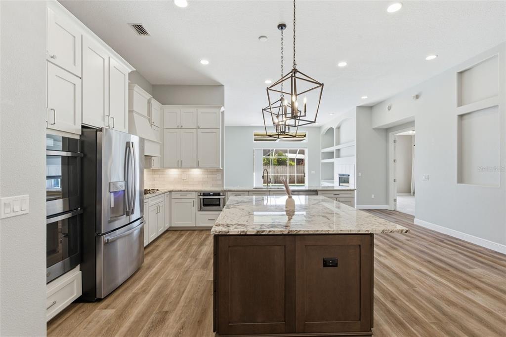 19607 Intrigue Way Lutz, FL 33558 - Photo 9 of 27