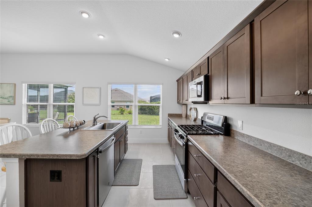 6305 Danielson Loop The Villages, FL 32163 - Photo 34 of 66 Gallery Image 34