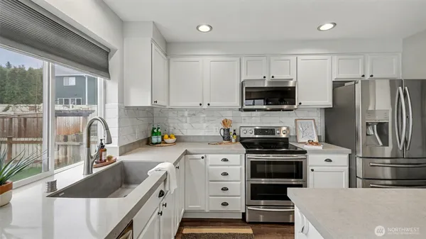 $690,500 | 1909 Highpoint Street, Enumclaw, WA 98022