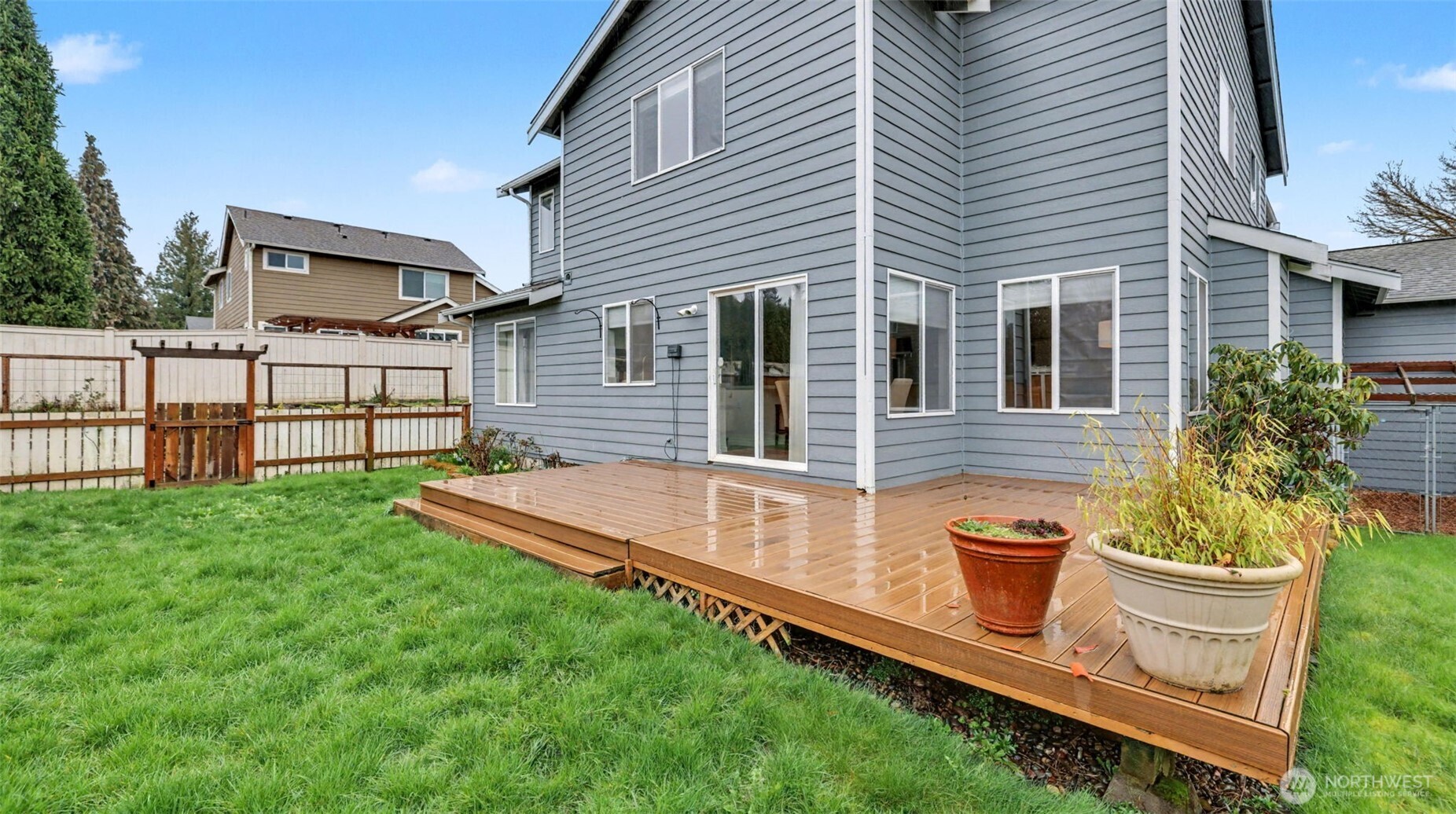 1909 Highpoint Street Enumclaw, WA 98022 - Photo 32 of 33