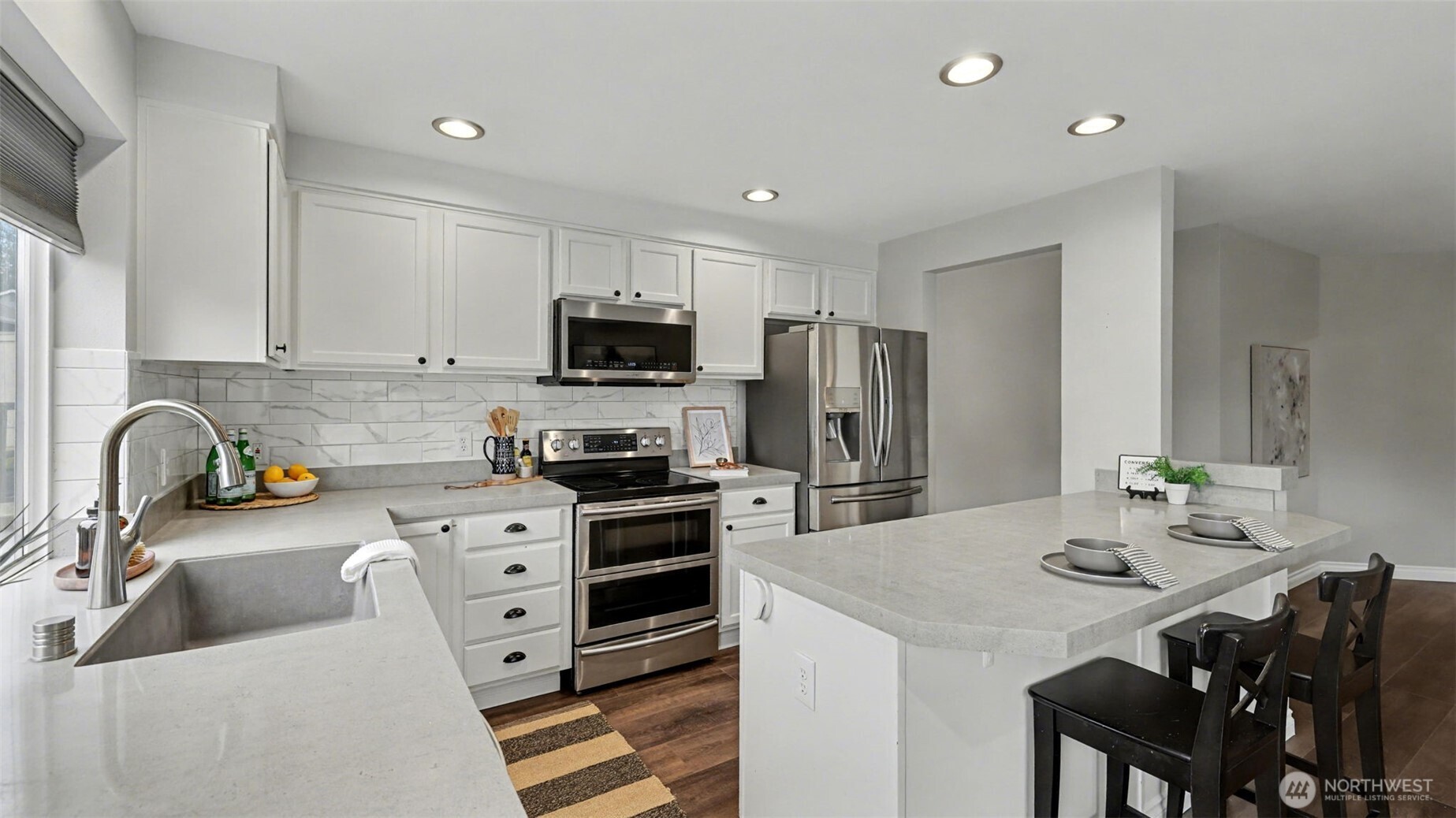 1909 Highpoint Street Enumclaw, WA 98022 - Photo 10 of 33