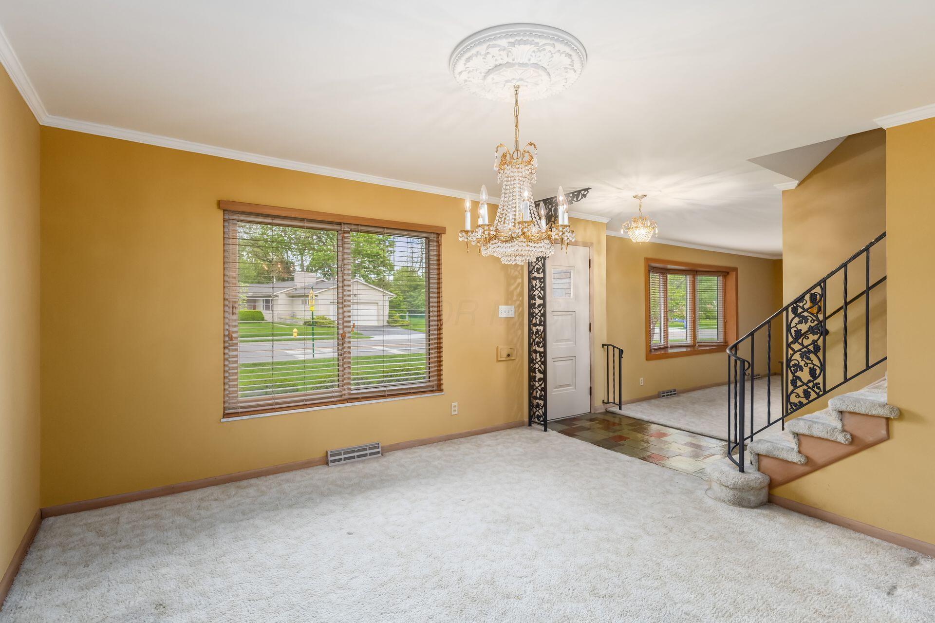 3057 Brandon Road Columbus, OH 43221 - Photo 11 of 72 Dining Room & Entry