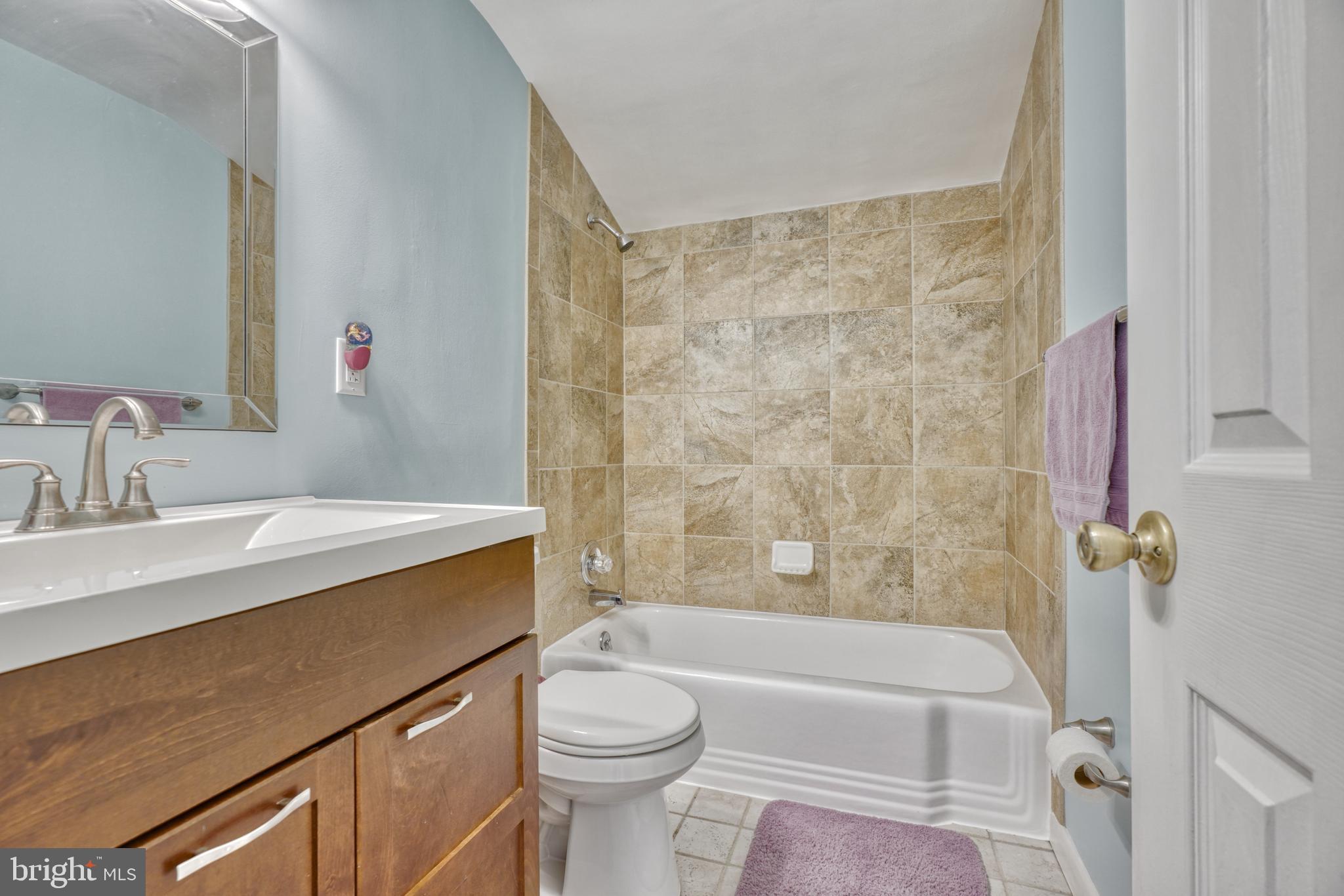 9021 Tammy Road Nottingham, MD 21236 - Photo 60 of 81 Upper level full bathroom (#3)
