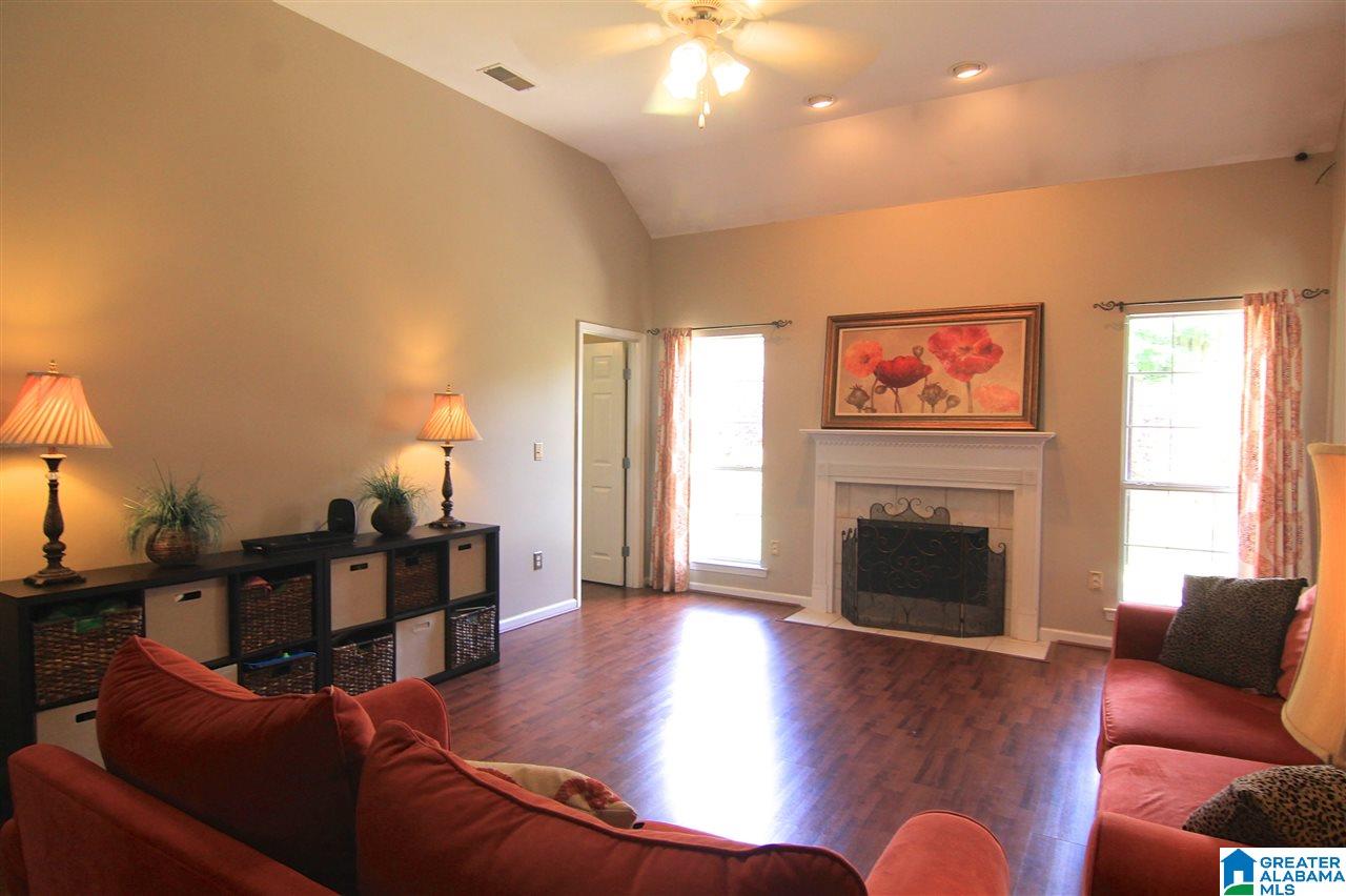 940 Daventry Trail Calera, AL 35040 - Photo 4 of 21