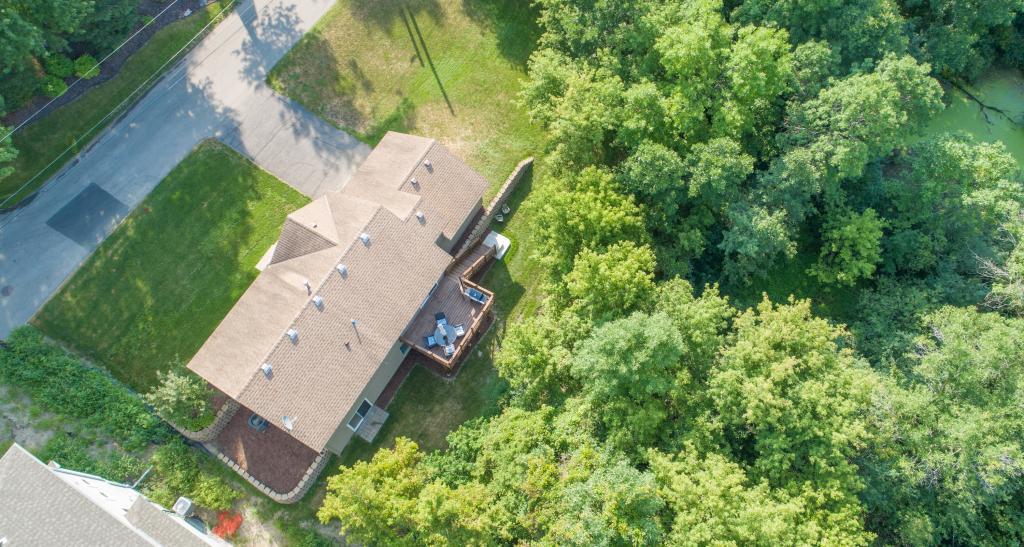 685 Carver Beach Road Chanhassen, MN 55317 - Photo 28 of 33 Gallery Image 28