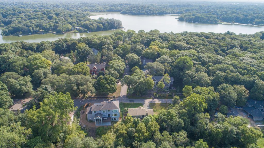 685 Carver Beach Road Chanhassen, MN 55317 - Photo 33 of 33 Gallery Image 33