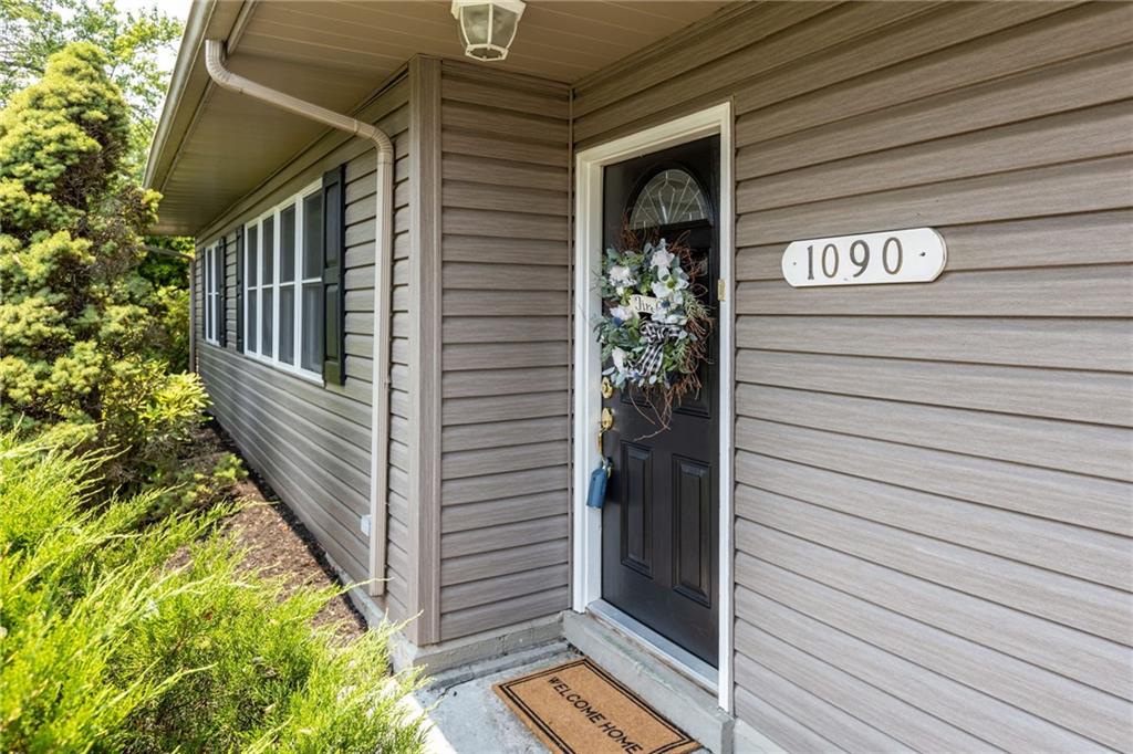 1090 Starr Road Crescent, PA 15046 - Photo 3 of 23 Gallery Image 3