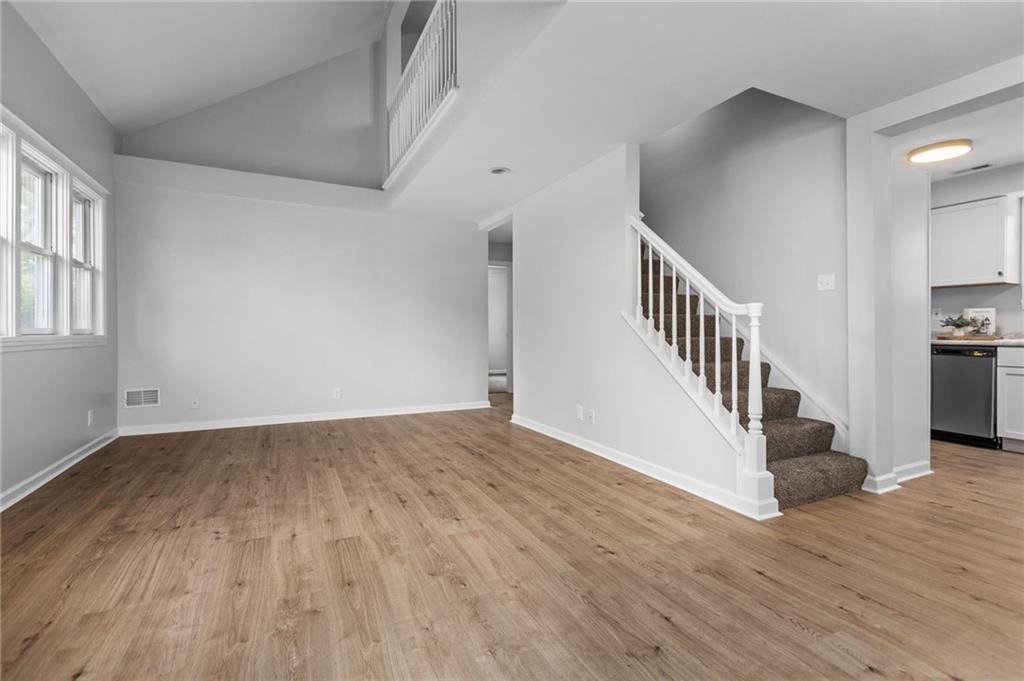 1090 Starr Road Crescent, PA 15046 - Photo 6 of 23 Gallery Image 6