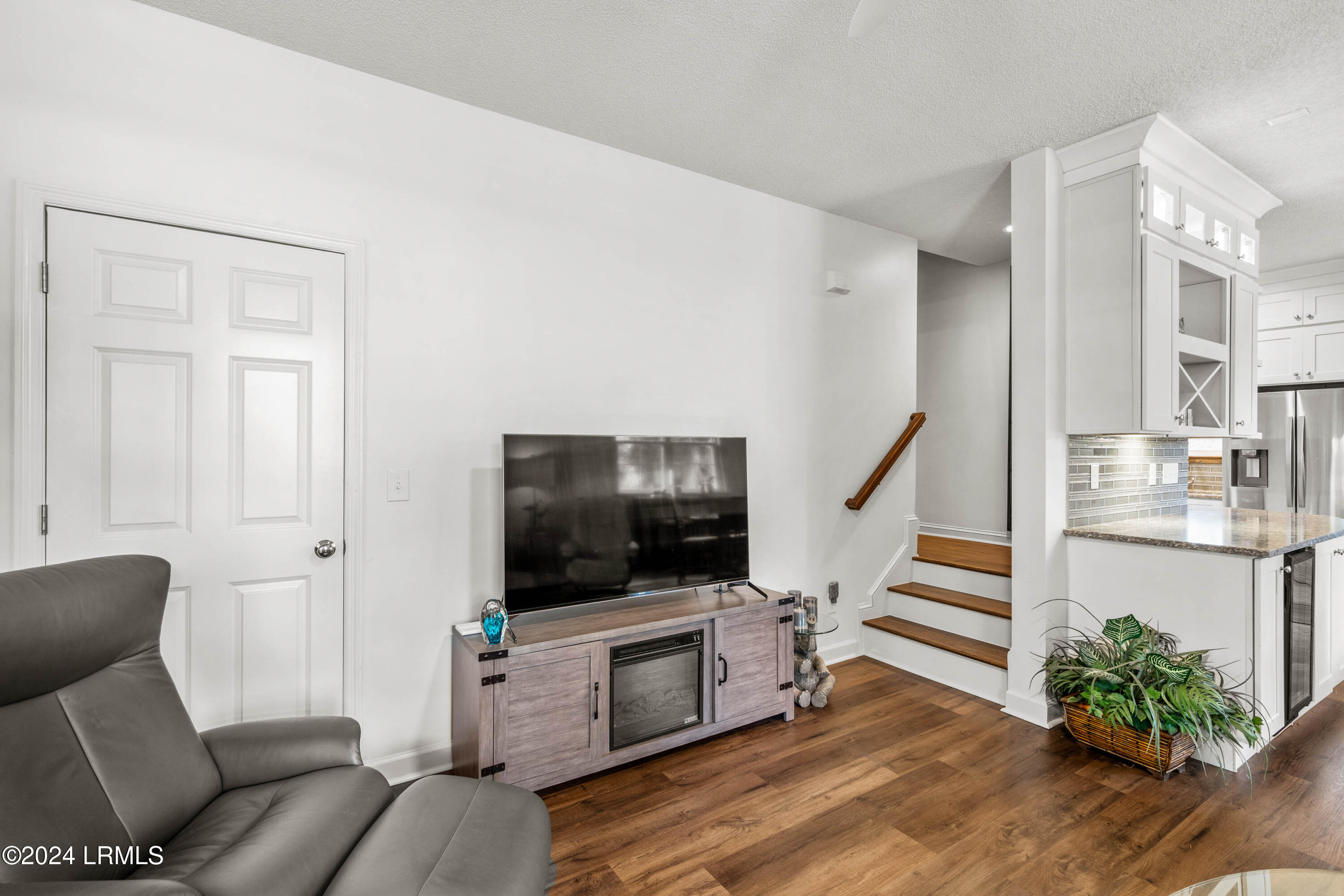 817 15th Street, Unit F Port Royal, SC 29935 - Photo 23 of 40 817 15th St-25