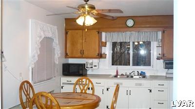 930 East Rock Road Allentown, PA 18103 - Photo 9 of 30 Eat-In Kitchen