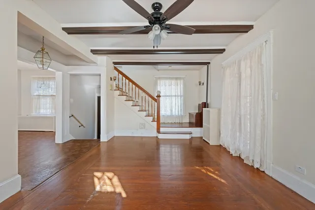 a view of an entryway