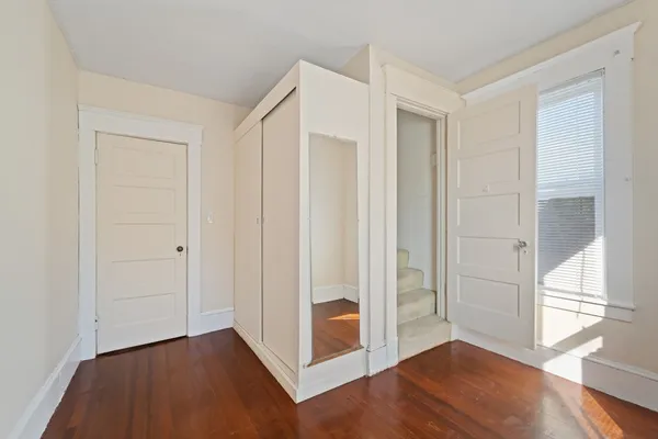 $285,000 | 15 Chapman Avenue, Holyoke, MA 01040