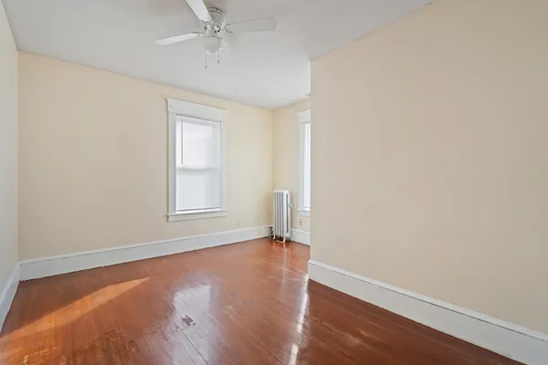 $285,000 | 15 Chapman Avenue, Holyoke, MA 01040