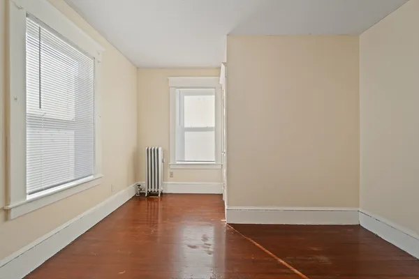 $285,000 | 15 Chapman Avenue, Holyoke, MA 01040