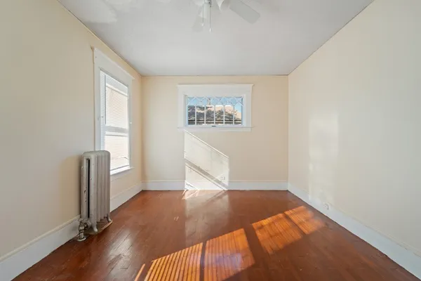 $285,000 | 15 Chapman Avenue, Holyoke, MA 01040