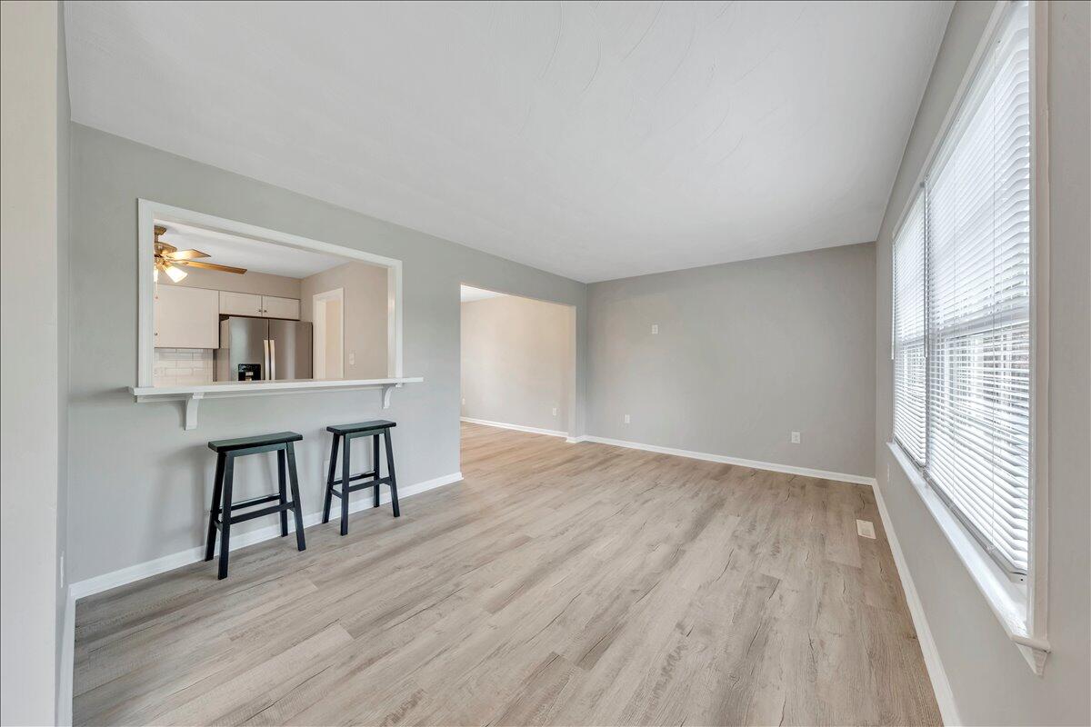 197 Apple Tree Road Roanoke, VA 24019 - Photo 5 of 45 04-MIB00999