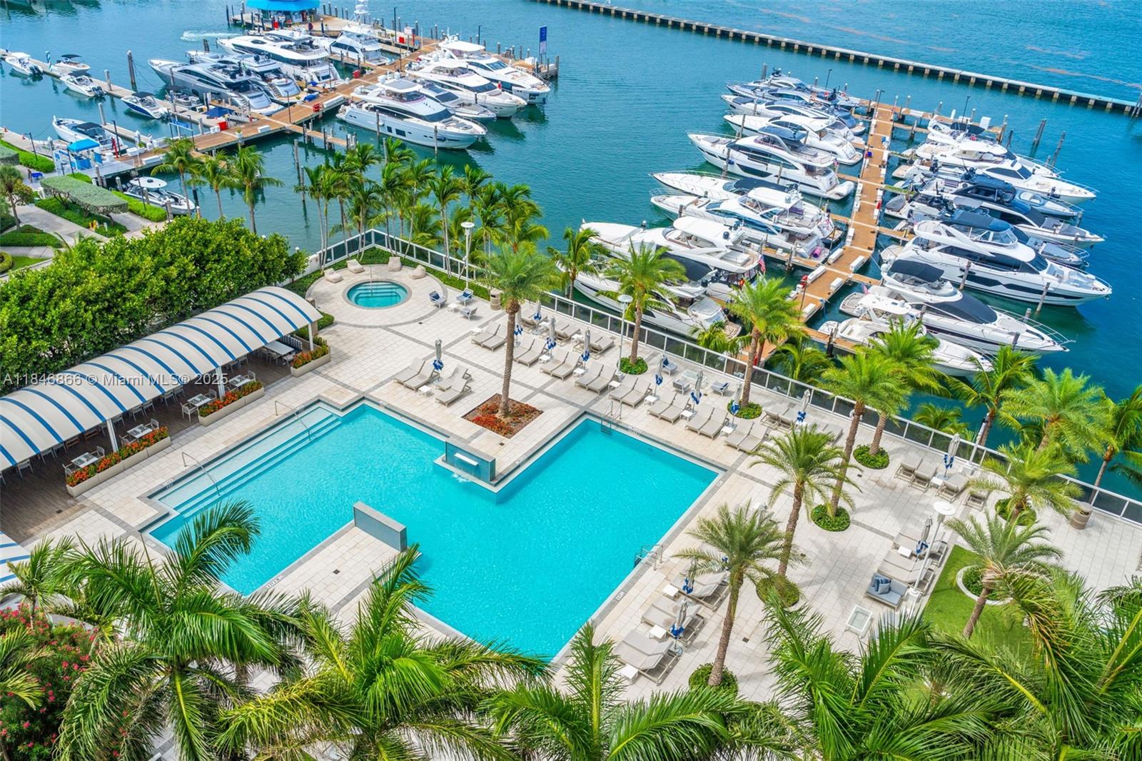 400 Alton Road, Unit 1508 Miami Beach, FL 33139 - Photo 17 of 19