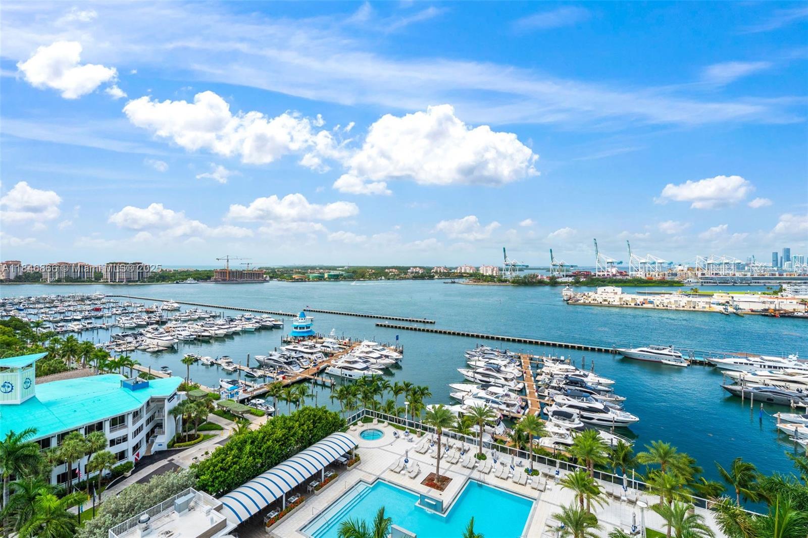 400 Alton Road, Unit 1508 Miami Beach, FL 33139 - Photo 18 of 19