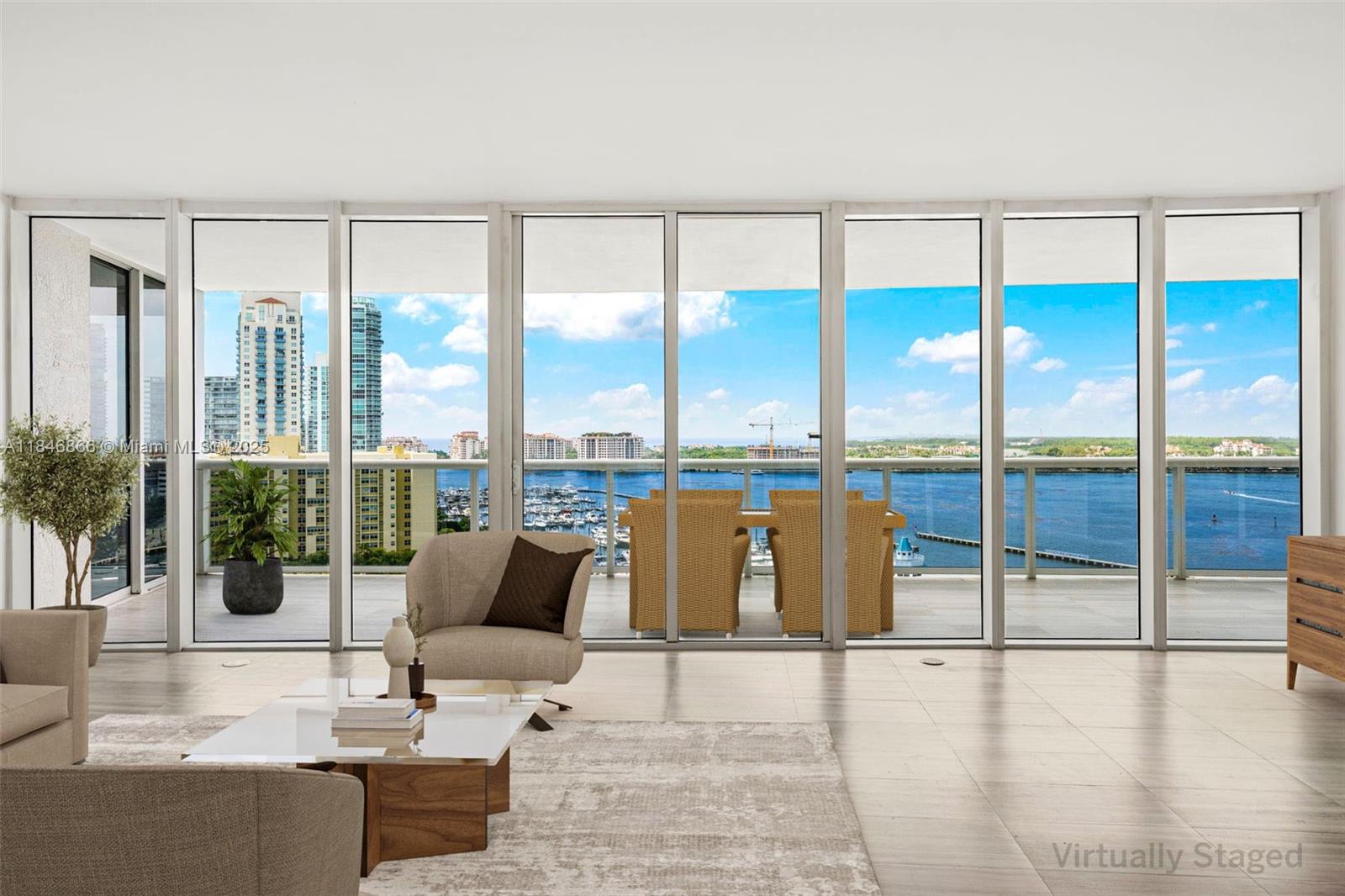 400 Alton Road, Unit 1508 Miami Beach, FL 33139 - Photo 2 of 19