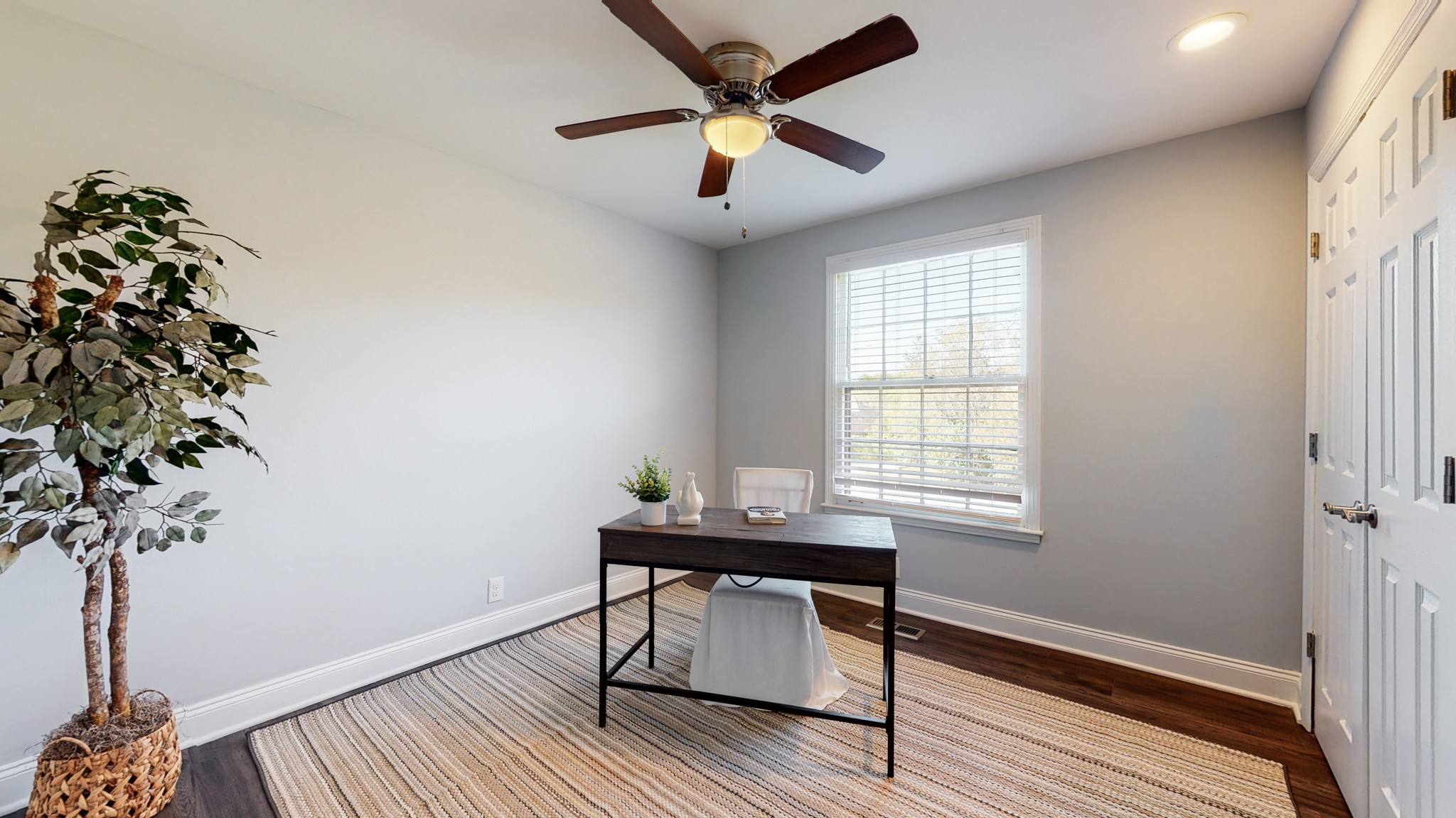 5514 Vanderbilt Road Old Hickory, TN 37138 - Photo 20 of 32 a workspace with furniture and window