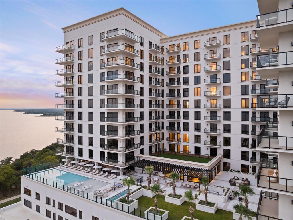 3111 Sunset Boulevard, Unit 915 Flower Mound, TX 75022 - Photo 33 of 39 a view of a building