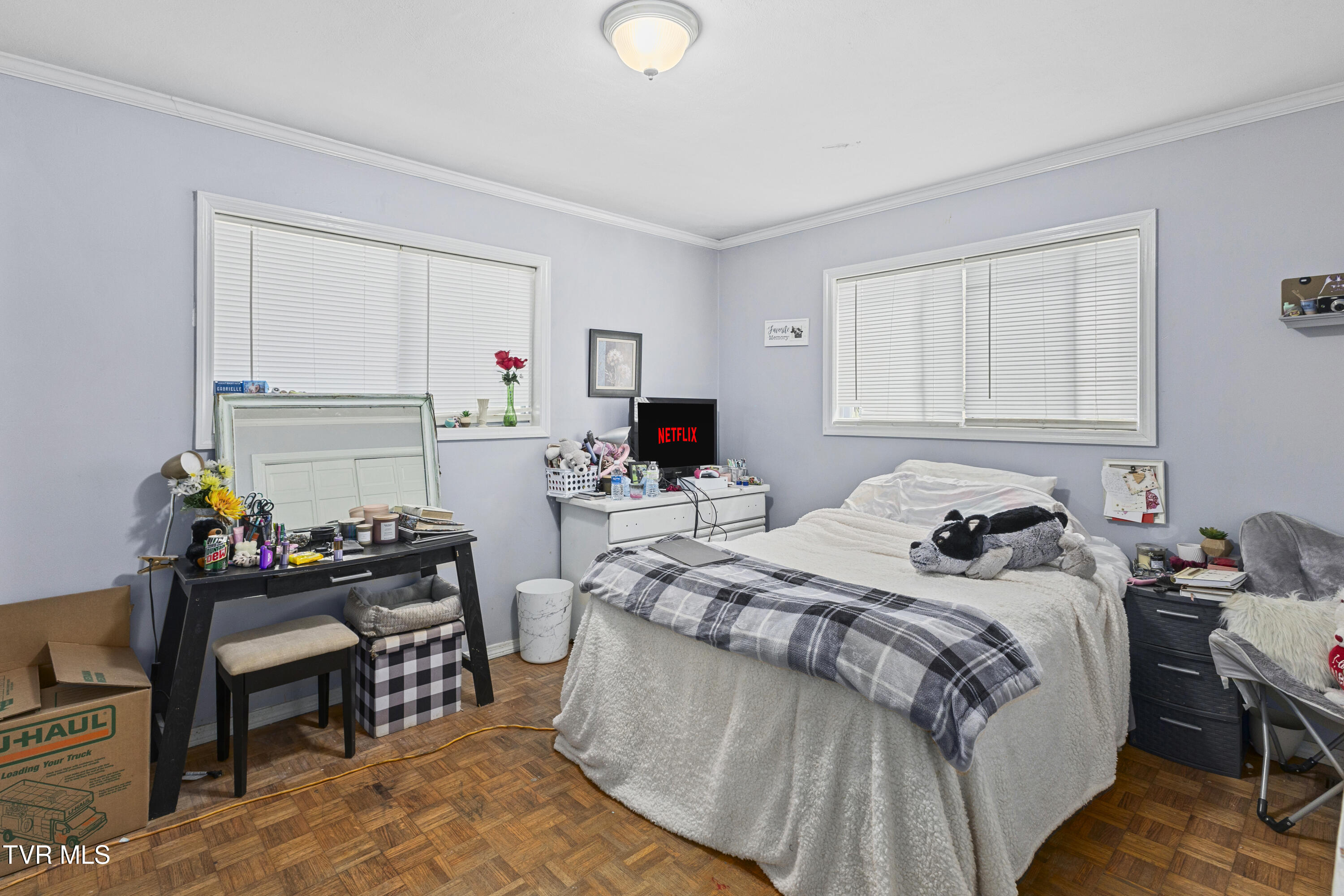 720 Holly Avenue Erwin, TN 37650 - Photo 15 of 26 128A6642