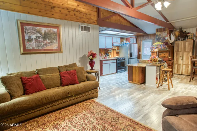 $299,944 | 1446 West Apache Lane, Lakeside, AZ 85929