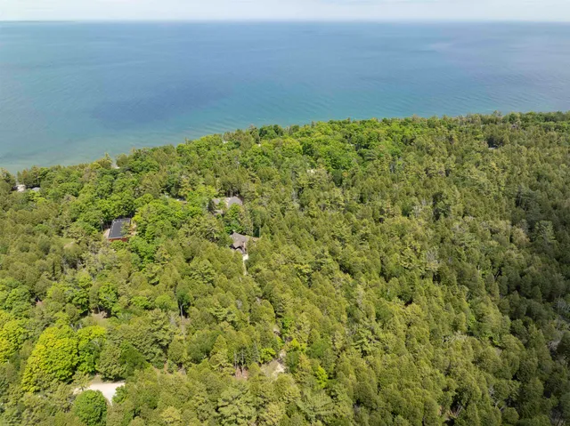 $185,000 | 5548 Cave Point Estates Way, Sturgeon Bay, WI 54235