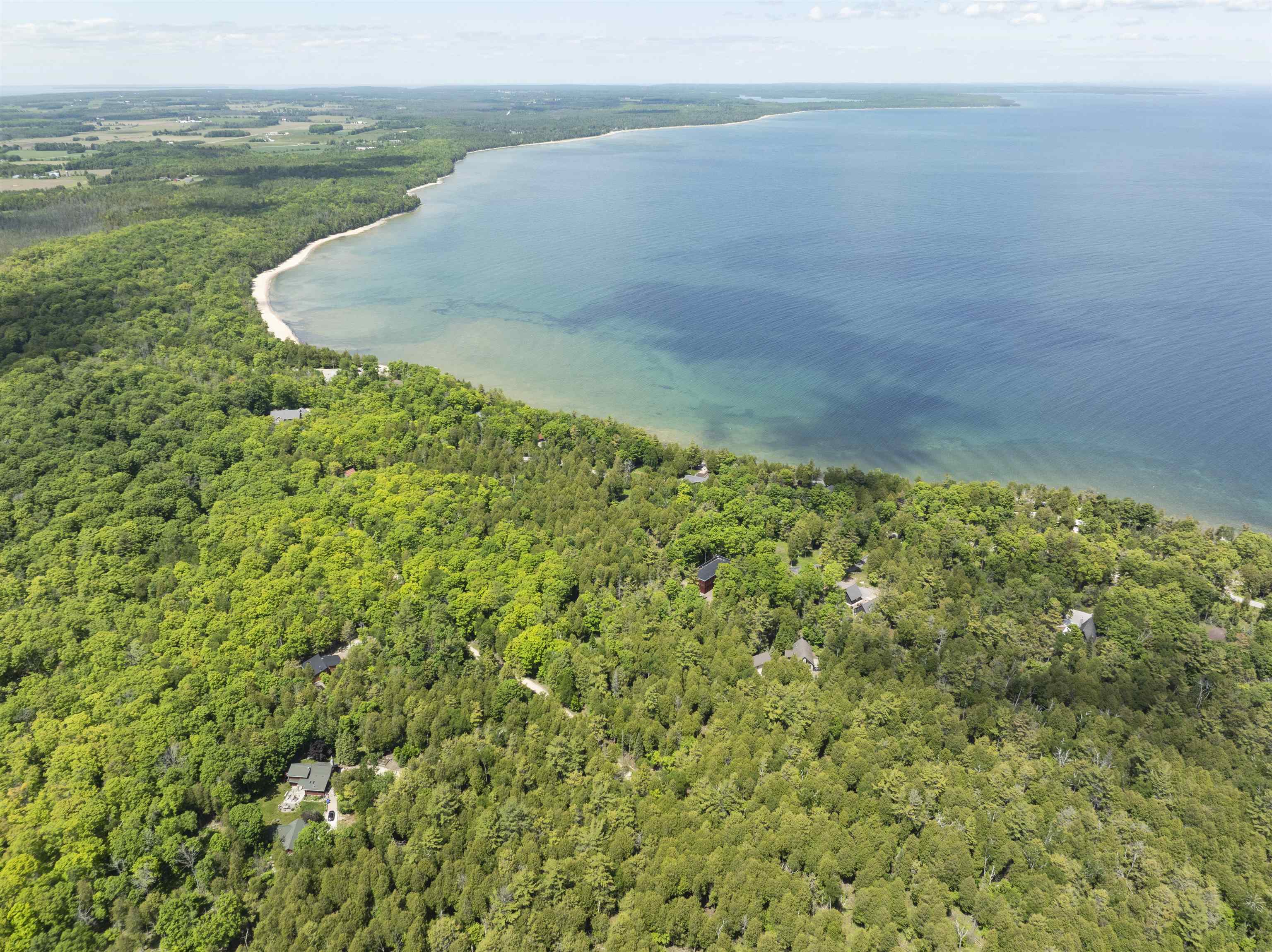 5548 Cave Point Estates Way Sturgeon Bay, WI 54235 - Photo 6 of 10