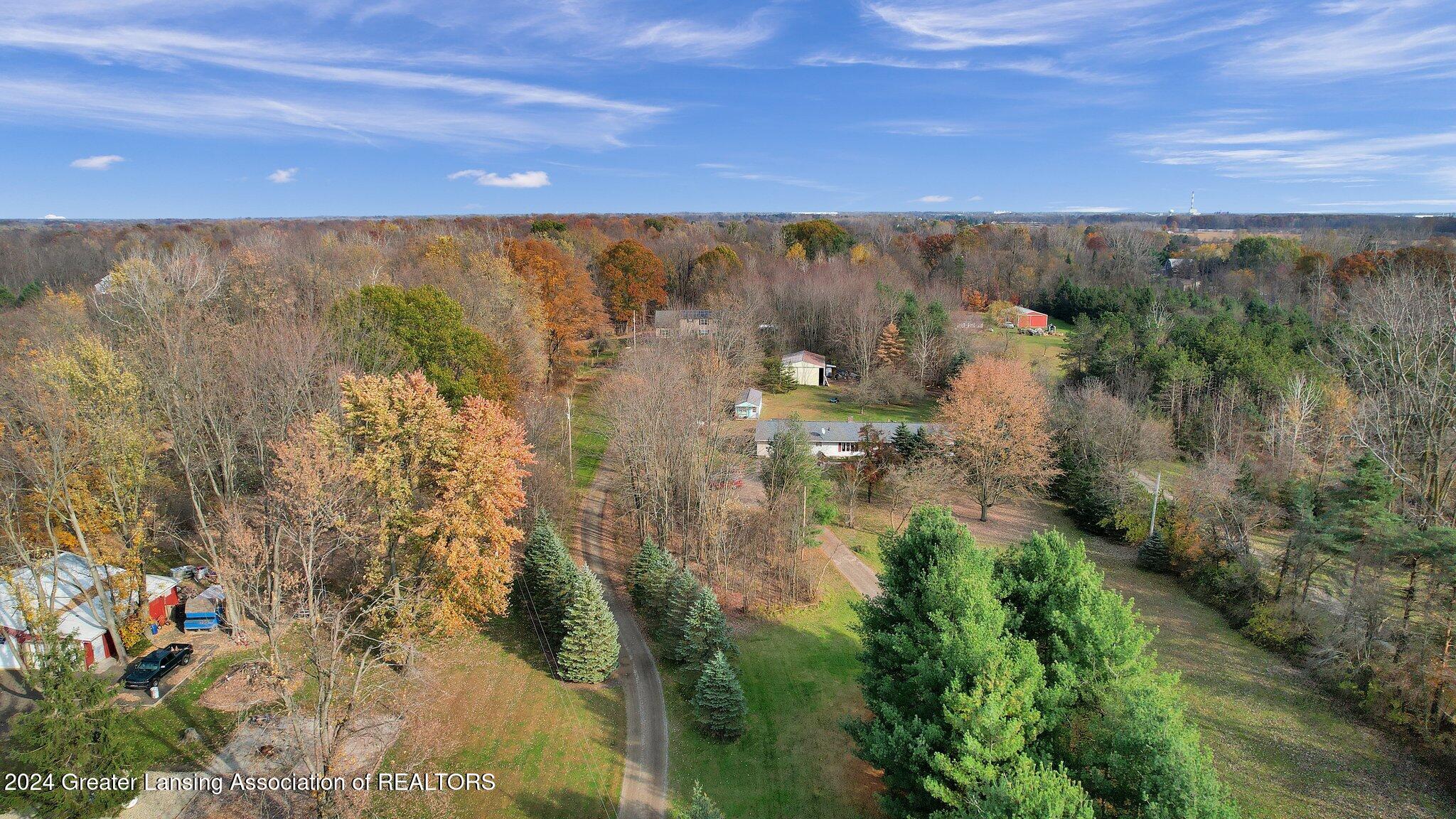 10232 Royston Road Grand Ledge, MI 48837 - Photo 64 of 65 28-web-or-mls-Open Ended Media-28