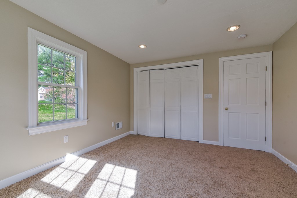 43 Arnhow Farm Road Fitchburg, MA 01420 - Photo 12 of 17 Gallery Image 12