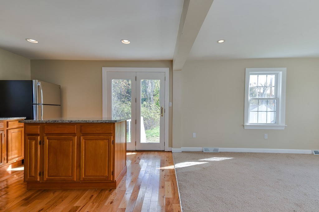 43 Arnhow Farm Road Fitchburg, MA 01420 - Photo 6 of 17 Gallery Image 6