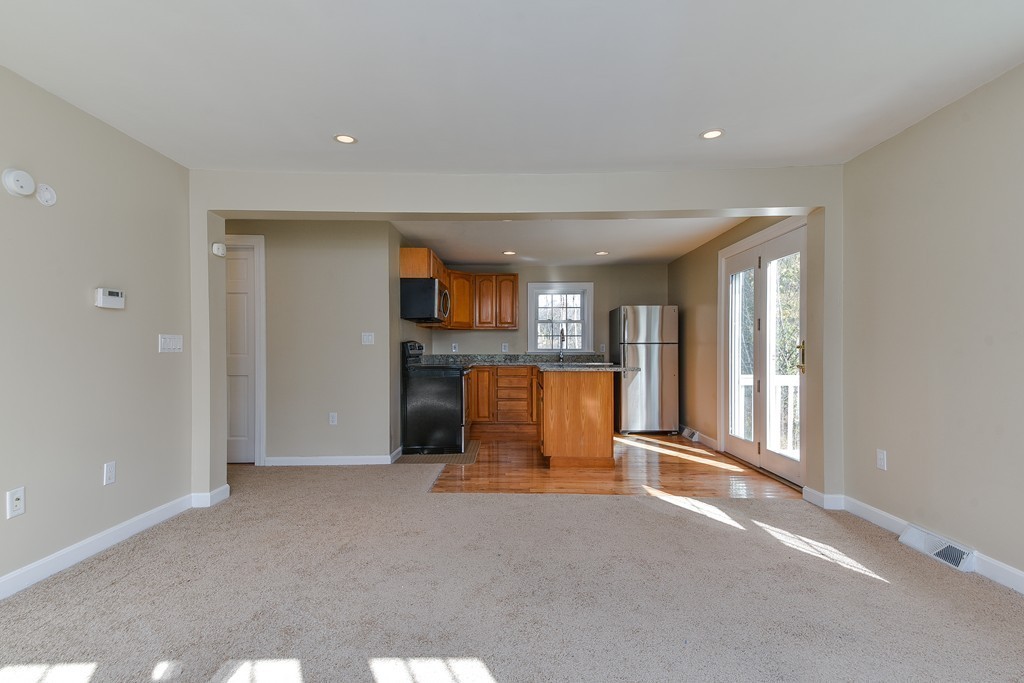 43 Arnhow Farm Road Fitchburg, MA 01420 - Photo 8 of 17 Gallery Image 8