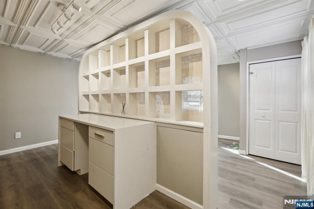 243 Rock Road Glen Rock, NJ 07452 - Photo 19 of 41