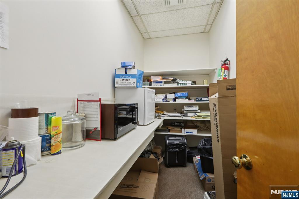 243 Rock Road Glen Rock, NJ 07452 - Photo 23 of 41