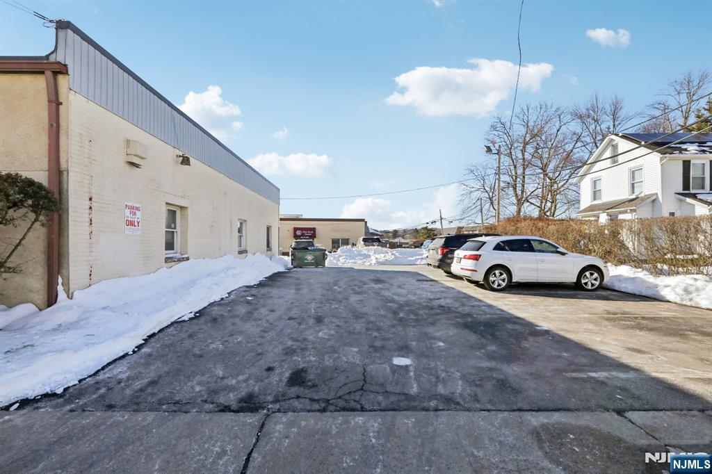 243 Rock Road Glen Rock, NJ 07452 - Photo 36 of 41