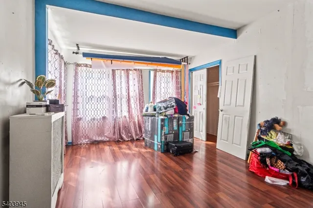 $599,999 | 8 Treacy Avenue, Newark, NJ 07108