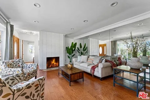 $1,400,000 | 3627 Olympiad Drive, View Park, CA 90043