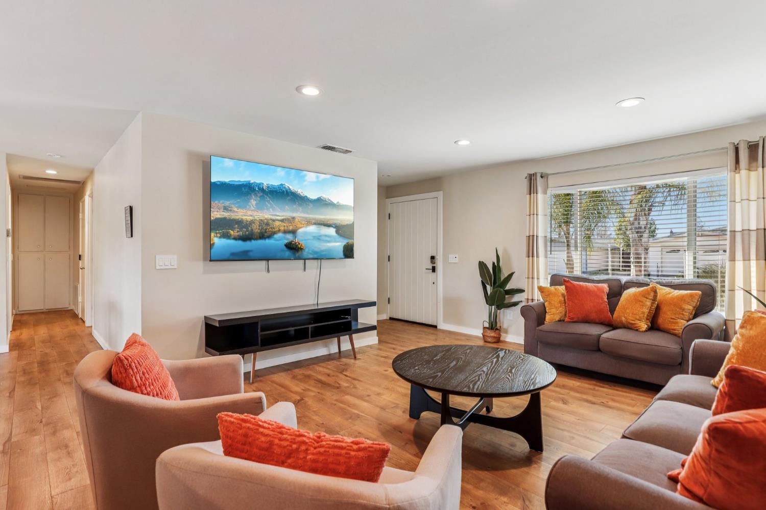 5533 Butano Way Rocklin, CA 95677 - Photo 11 of 47