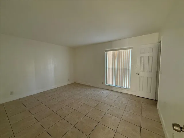 $2,200 | 1500 North Congress Avenue, Unit C25, West Palm Beach, FL 33401