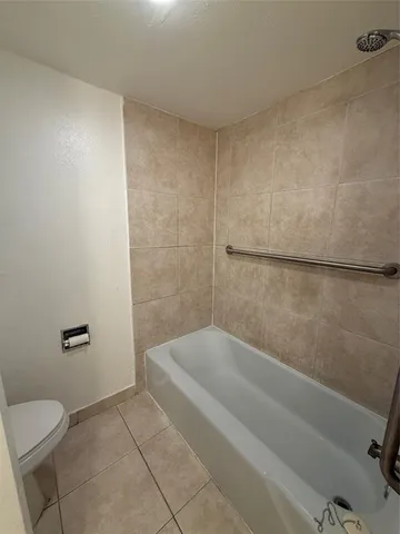 $2,200 | 1500 North Congress Avenue, Unit C25, West Palm Beach, FL 33401