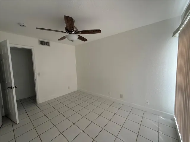 $2,200 | 1500 North Congress Avenue, Unit C25, West Palm Beach, FL 33401
