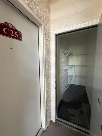 $2,200 | 1500 North Congress Avenue, Unit C25, West Palm Beach, FL 33401