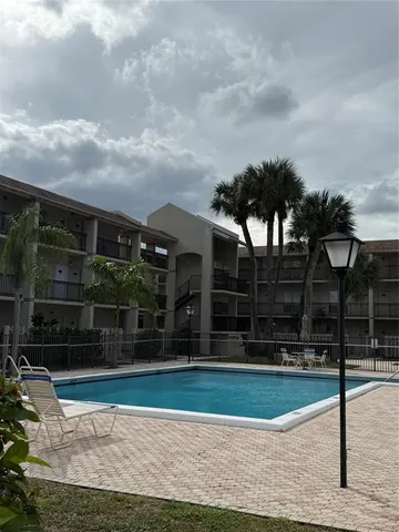 $2,200 | 1500 North Congress Avenue, Unit C25, West Palm Beach, FL 33401