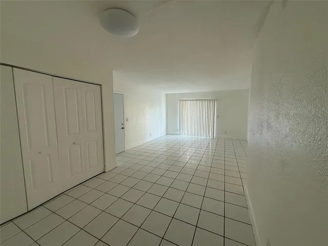 $2,200 | 1500 North Congress Avenue, Unit C25, West Palm Beach, FL 33401